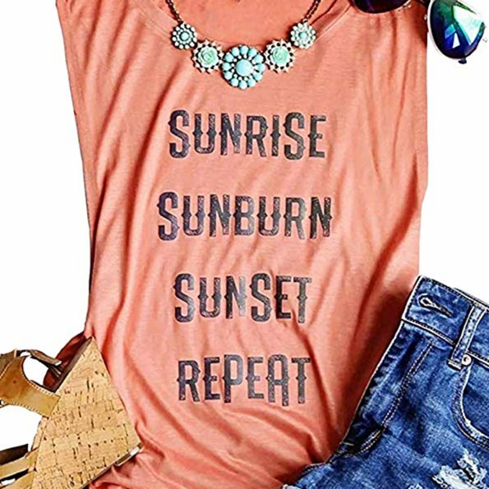 *NWOT* Lyrical Quote Graphic Tank
